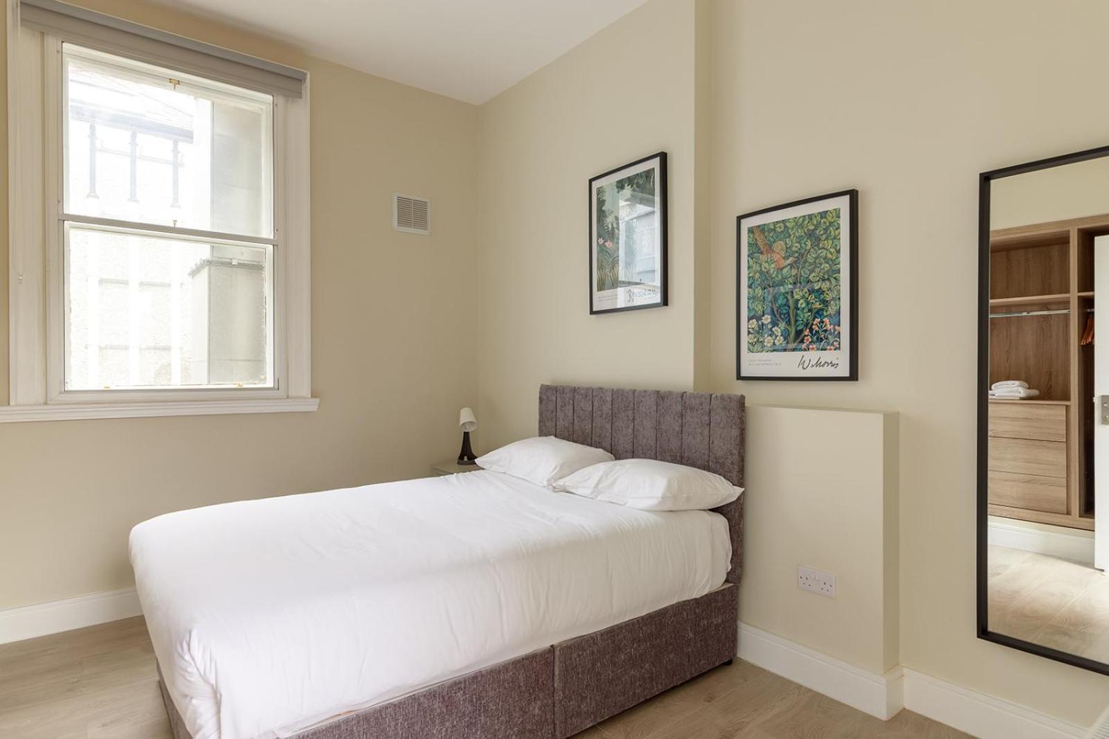 Dublin Castle Suites Eksteriør bilde