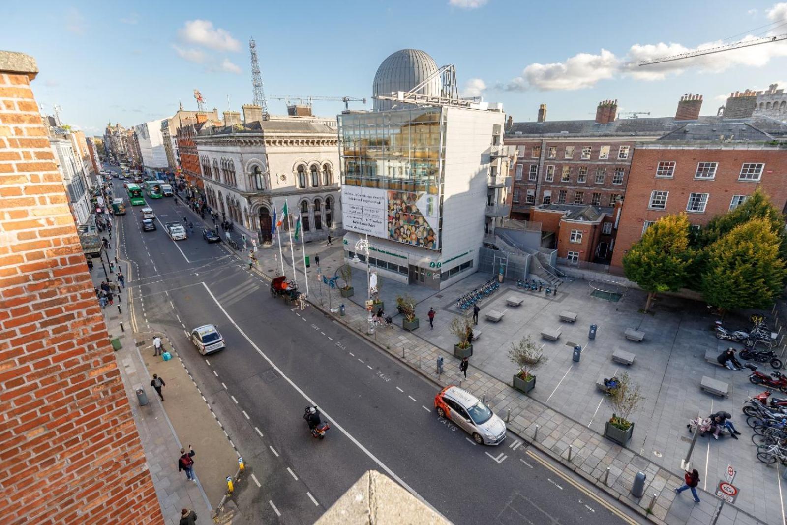 Dublin Castle Suites Eksteriør bilde